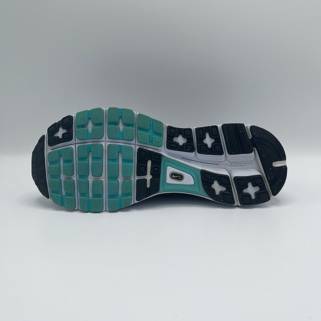 NIKE ZOOM VOMERO PLUS 8