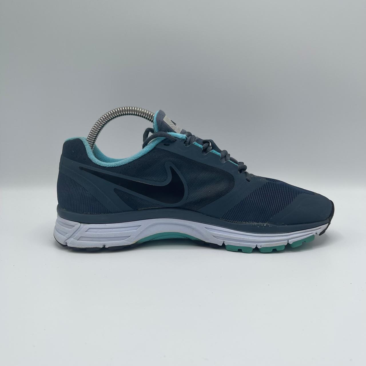 NIKE ZOOM VOMERO PLUS 8