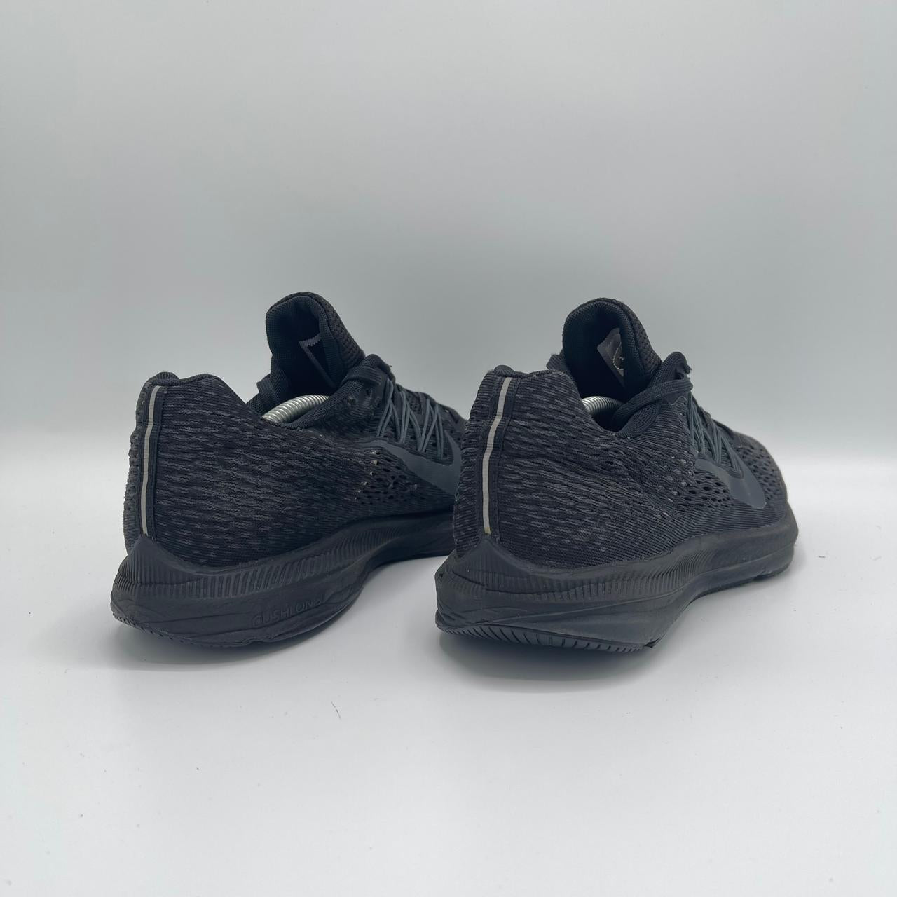 NIKE ZOOM WINFLO 5