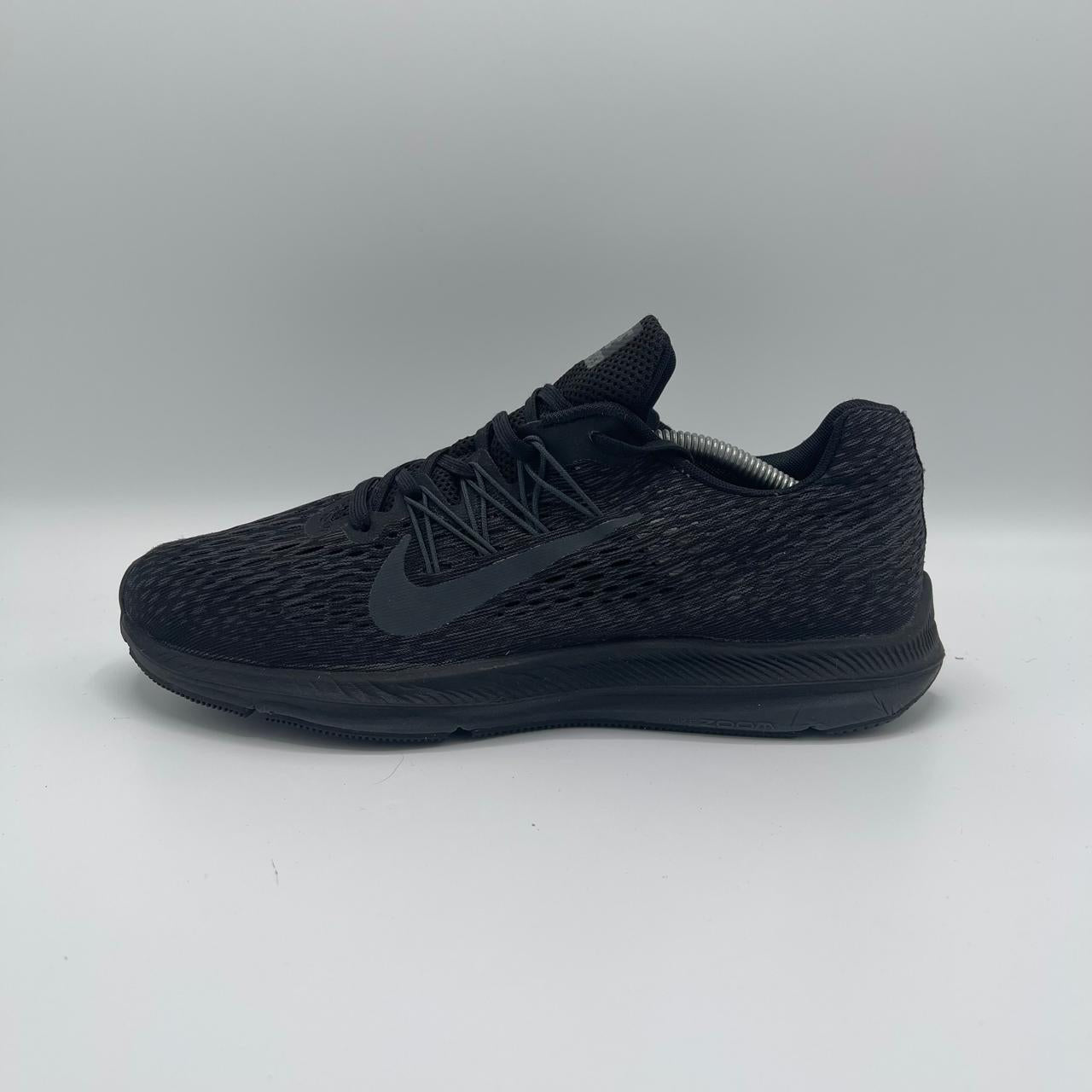 NIKE ZOOM WINFLO 5