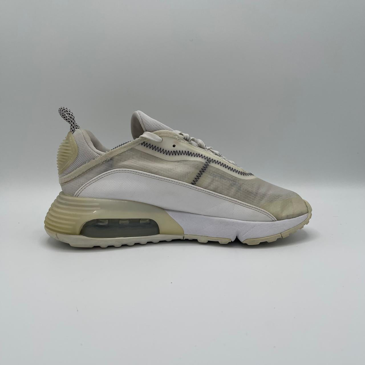 NIKE AIR MAX 2090