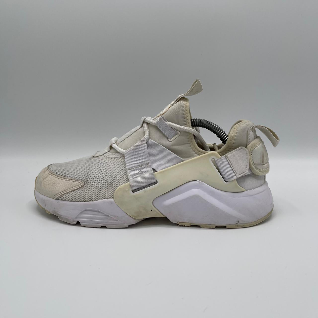 NIKE AIR HUARACHE CITY