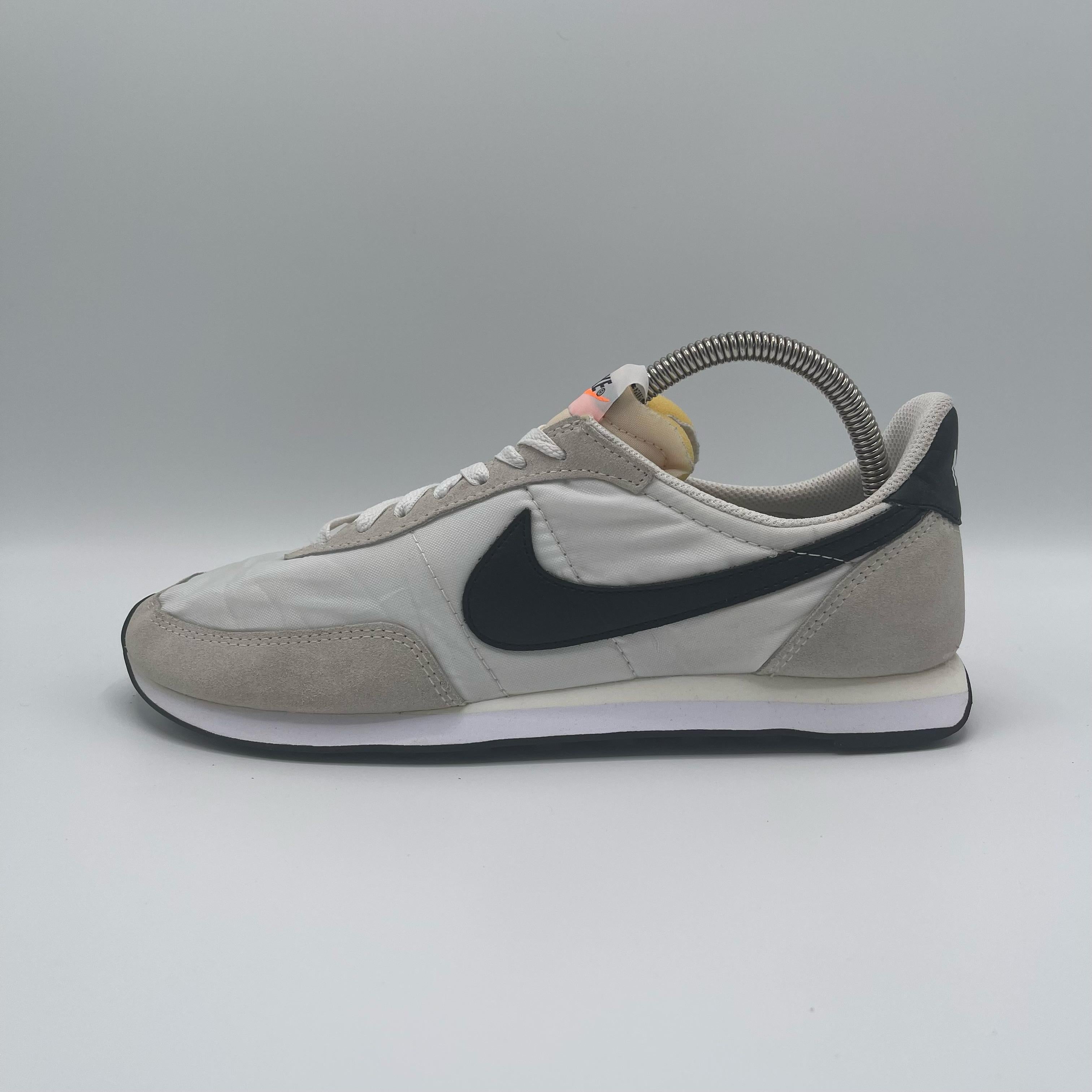 NIKE WAFFLE TRAINER 2 SE