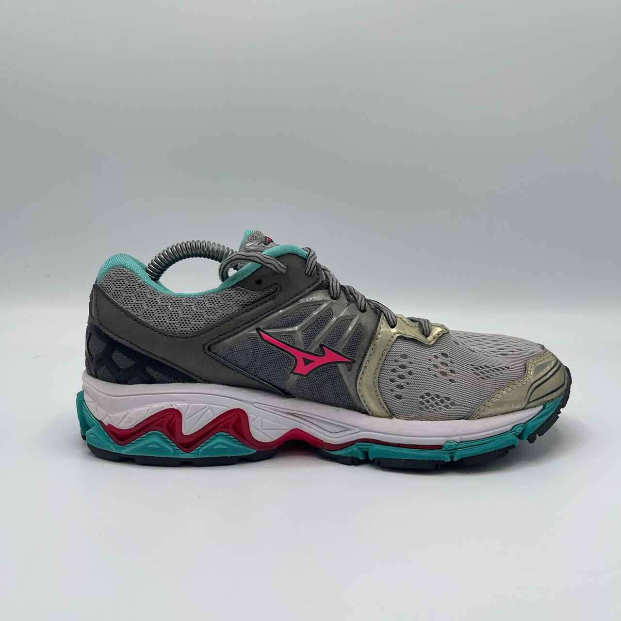 MIZUNO WAVE HORIZON