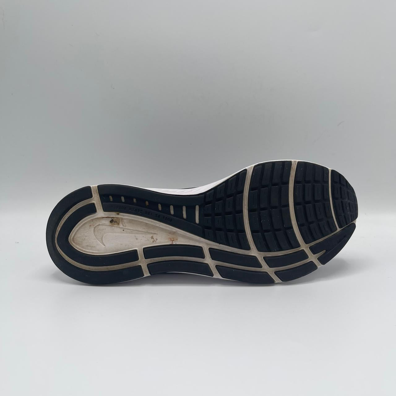 NIKE AIR ZOOM STRUCTURE 23