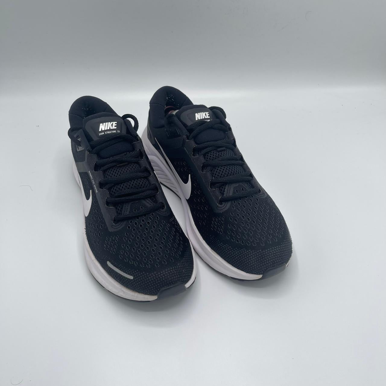 NIKE AIR ZOOM STRUCTURE 23